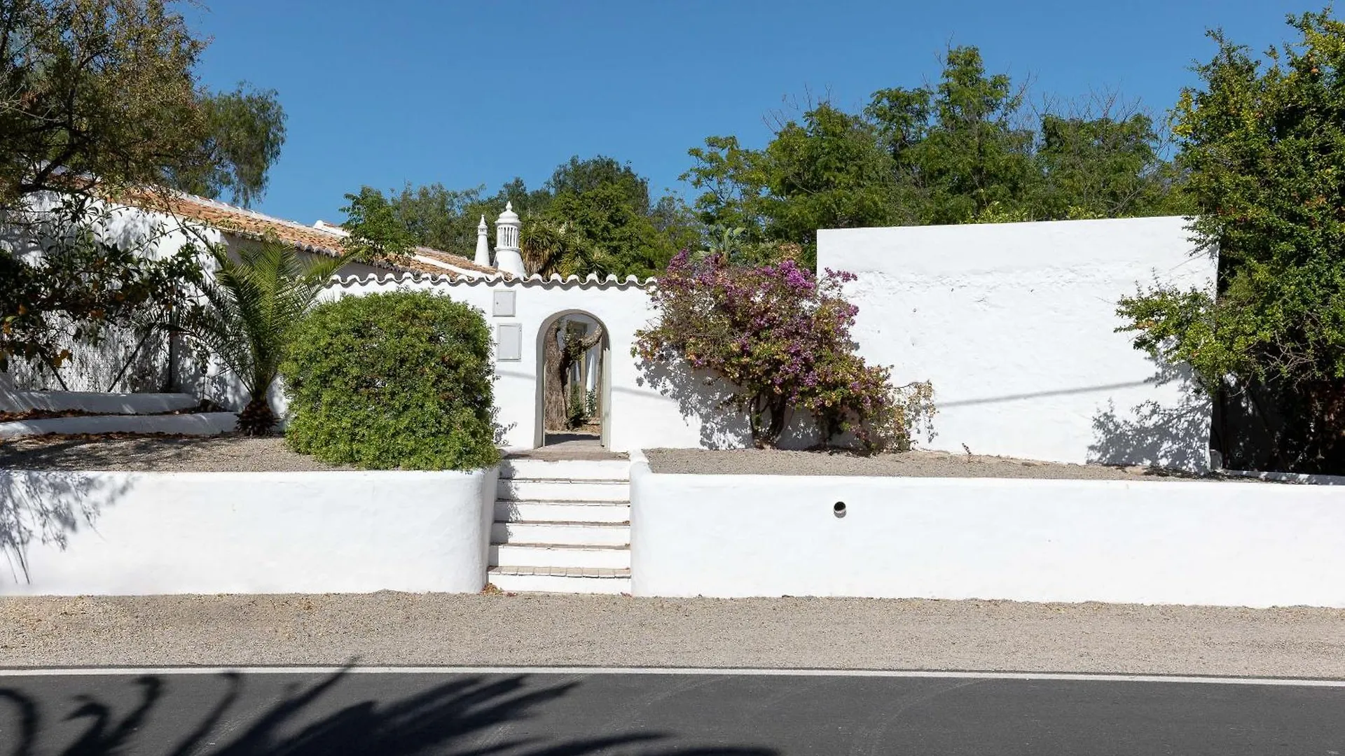 Konukevi Amago Guesthouse Santa Bárbara de Nexe